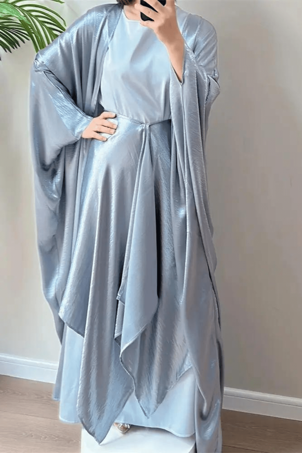 Cardigan Kimono Abaya en Satin | Élégance et Confort