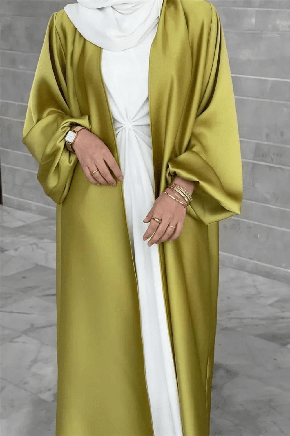 Kimono Abaya en Satin - Élégance et Confort