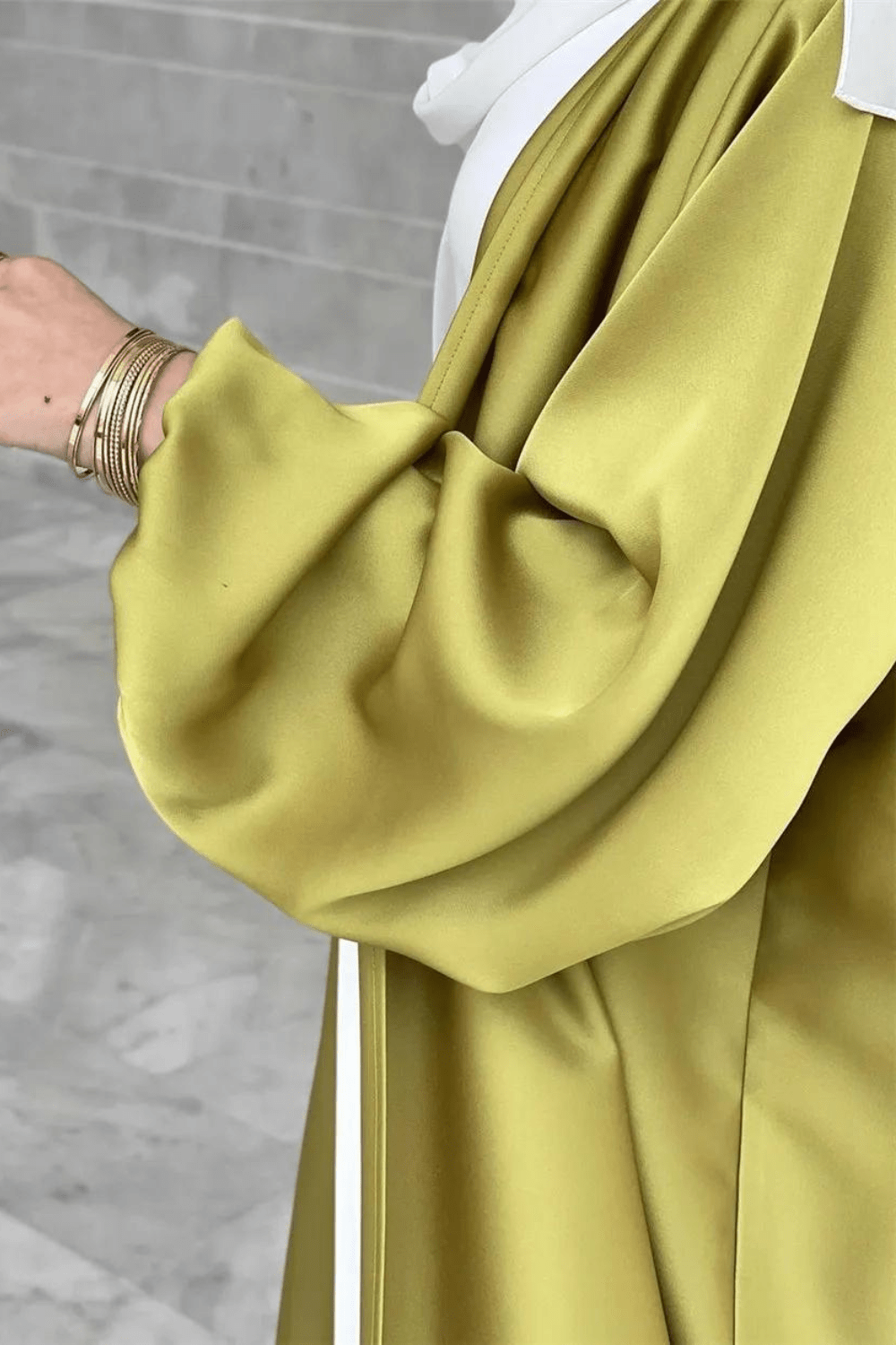 Kimono Abaya en Satin - Élégance et Confort