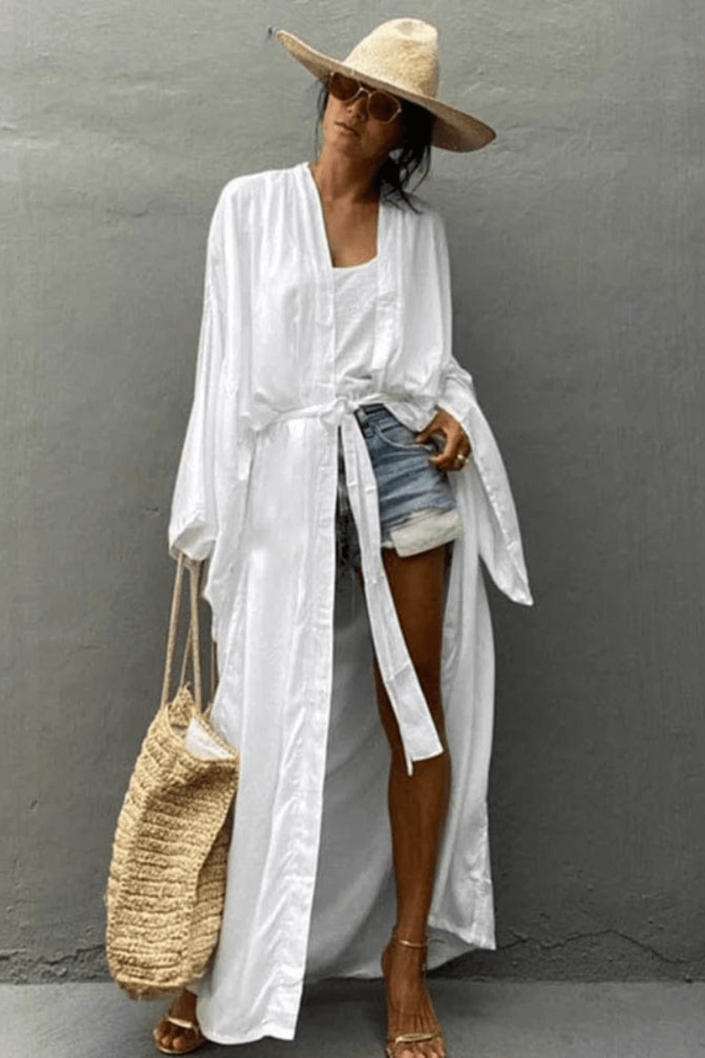 Kimono Blanc Élégant et Confortable