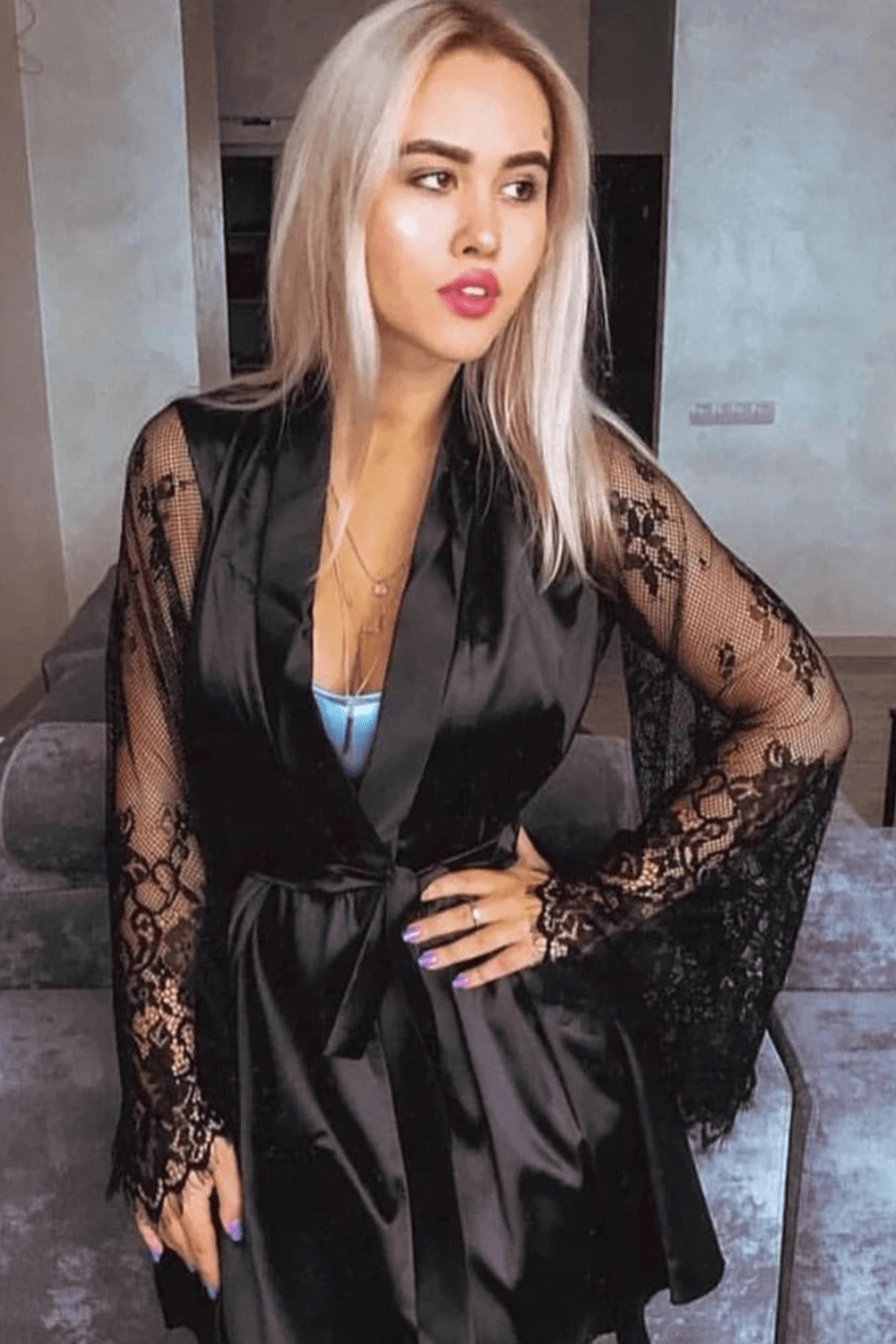 Kimono Sexy – Élégance et Séduction