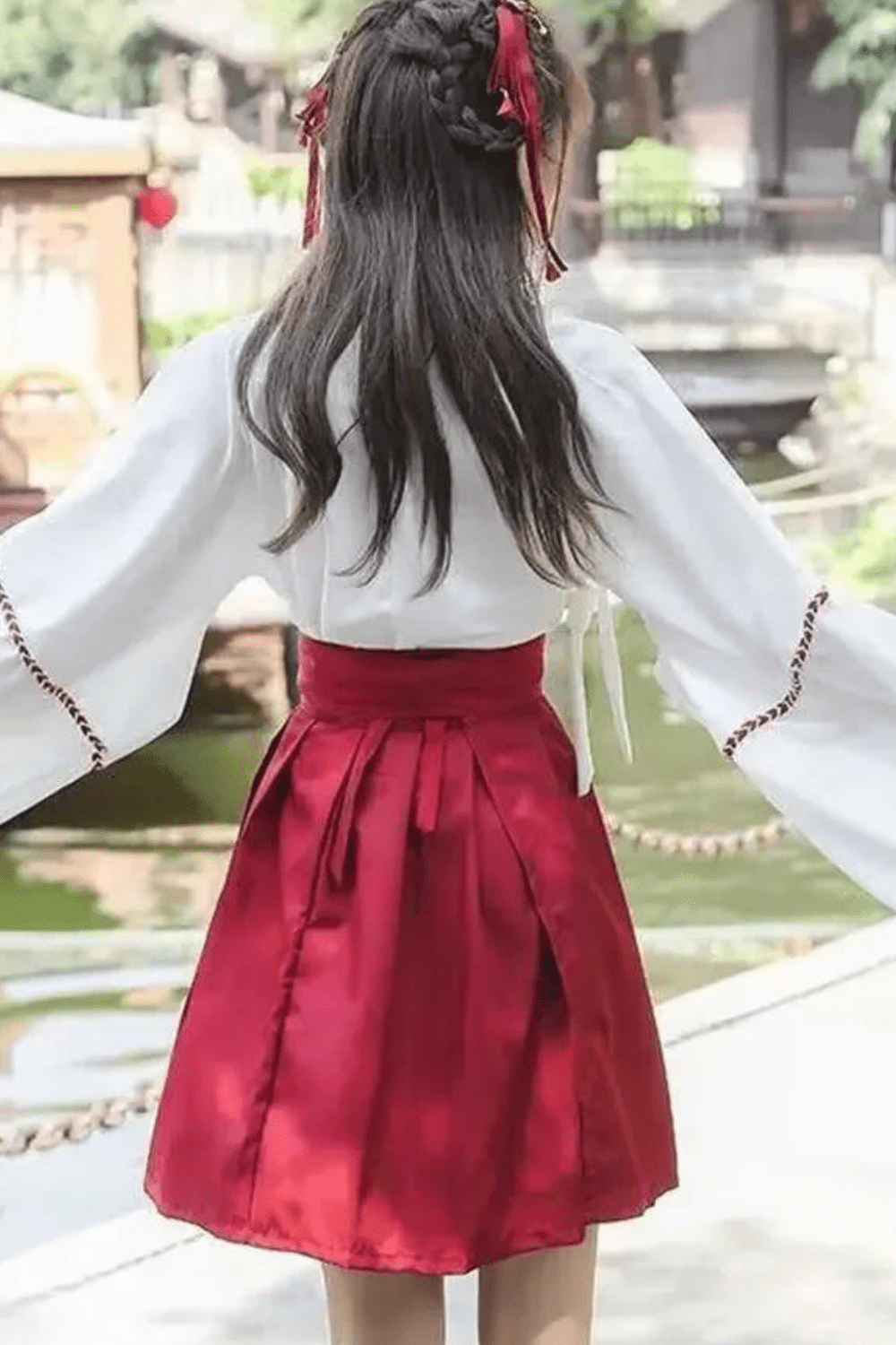 Robe Kimono Courte - Élégance et Confort