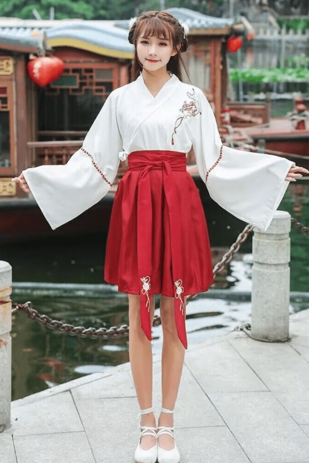 Robe Kimono Courte - Élégance et Confort